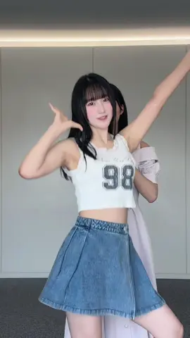 踊らないと気が済みません#姫野ひなの #道産子姫野 #愛梨ここ #赤間四季 #久喜なほ 