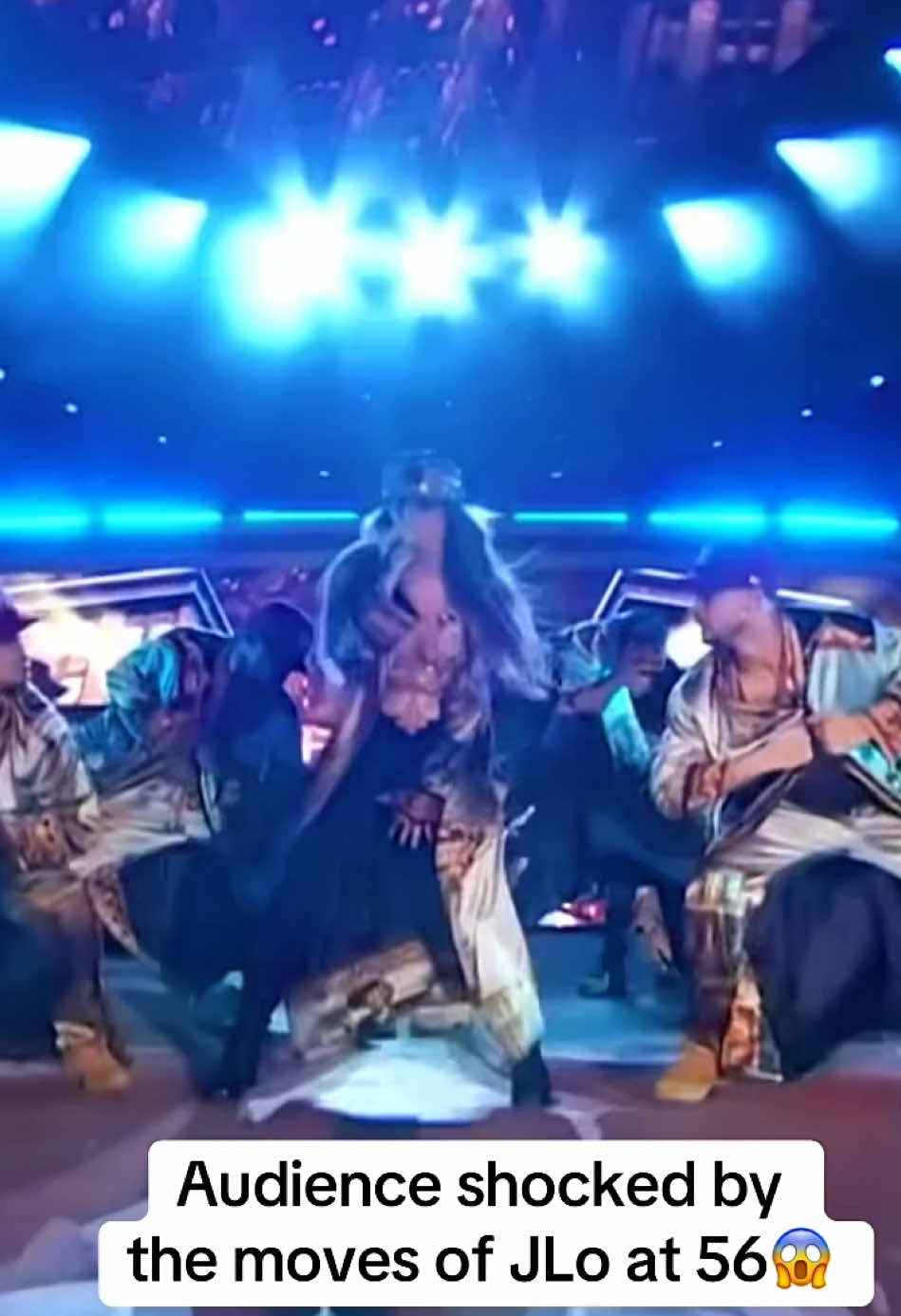JLo still got moves audience surprised😱 #fyp #foryou #trending #viral #jlo 
