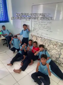 beliin telor gulung dong #fyp #trend #cowokelas #78 #banturamein #weareseveneight #class78 #78 #trendkelas #smpn8tangsel #masukberandafyp 