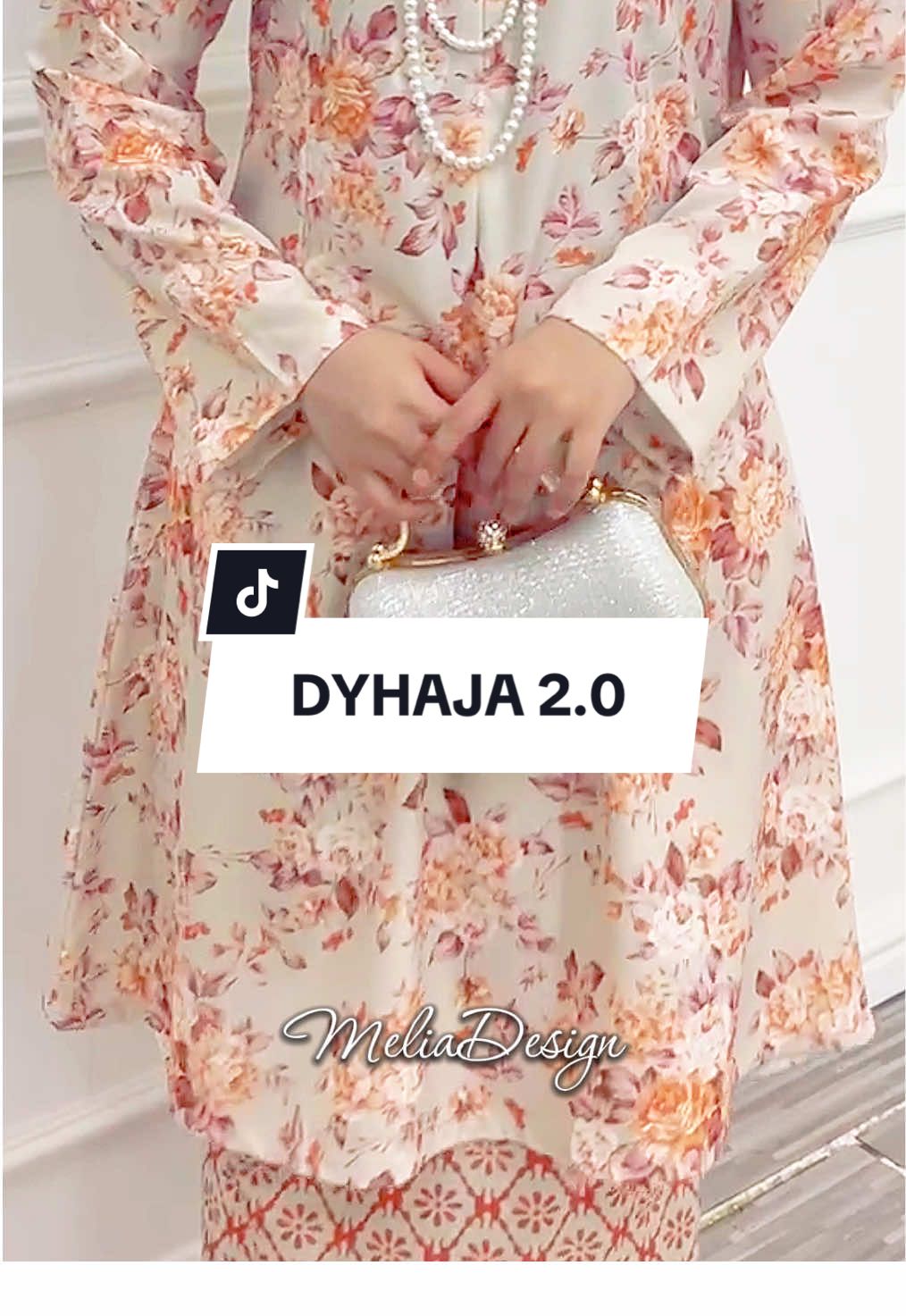 banyak banyak corak yang cantik menanti uolls ni tau 🫣🫣#meliadesigncollection #bajukurung #cantikmurahmampumilik👍😍 #bajumurah #kurungmoden 