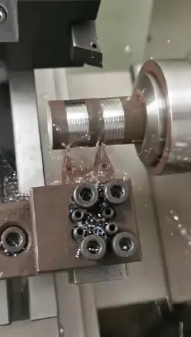 #SmartManufacturing #MetalworkingArt #TurningAndMilling #CNCtools #tiktokviral 