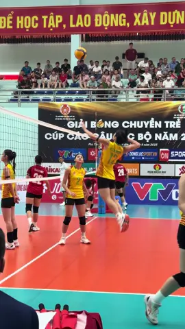 Chuyền 2 Thông tin BĐ 19 - Đinh Ngọc Vân Anh #giaibongchuyentrecupcacclb #binhchungthongtindongbac #dinhngocvananh #sangsolex 