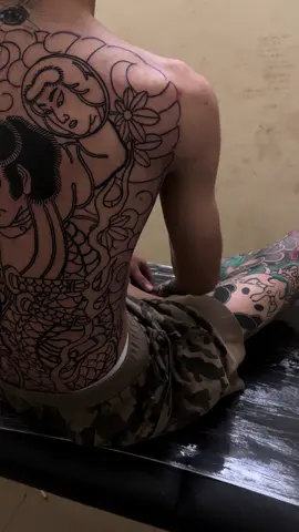 Cứ thế thôi 👍 #tattoojapanese #tattoo 