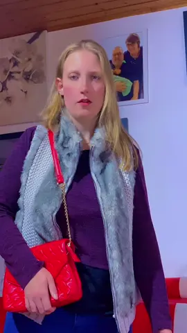 اٹھو میری بہن واسطے رشتہ ویکھن چلیے##fouryou #TikTok #funnyvideo #🤣🤣😂🙈😂😂😂😂😂😂😂😂 #husbandandwife 
