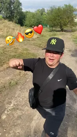 Бодя всем связь 😎🔥❤️🤣 #бодя #рекомендации #приколы #смех #музыка #движ 
