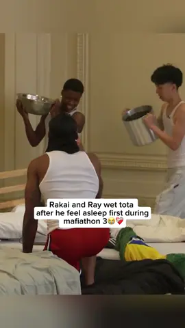 Rakai and Ray wet tota  after he feel asleep first during  mafiathon 3😭❤️‍🩹#kaicenat #mafiathon3 #mafiathon3 #trending #viral 