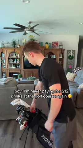 Keeps the drinks cold and out of sight #golf #golftiktok 