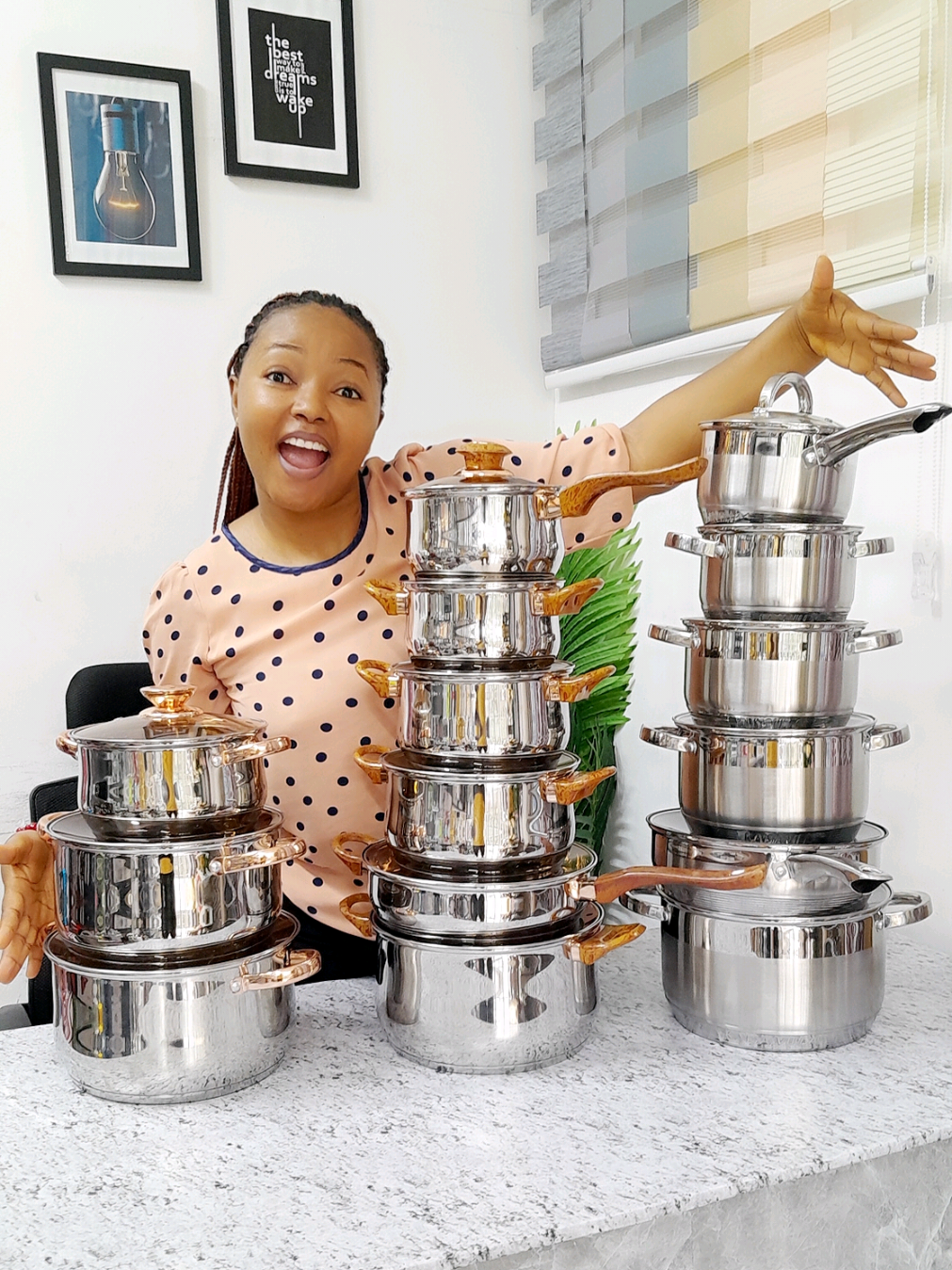 zipo dukani tajiriii yangu wahi #Leoroyal_home #vyombo #tiktoktanzania #vyombobeirahisii #kaisavillacookware 