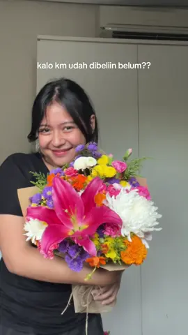 tag pacar kalian sekarang jugaaa!!!!!  #thumbelinabouquet #bouquet #thumbelina #lily 