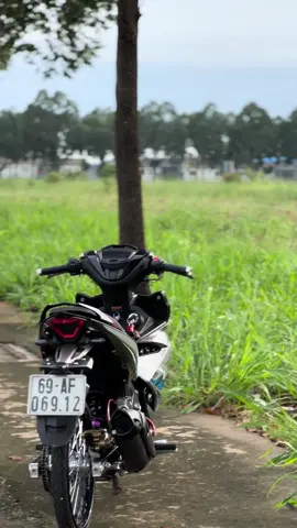 Quê CM hiện tại đg ở BB,Bình Dương còn ae #LUÂNBLACK #y15zr #y15zrmalaysia #mxking150 