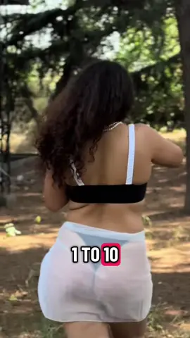 როცა ცხოვრება ჰეითერები ხელს მიშლიან, მაგრამ მაინც მთავარი პერსონაჟი ვარ. I’m still a 10 though 😂😬 #funnyvideos #viralvideo #fyp #იუმორი 