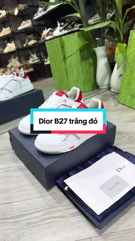 Dior B27 trắng đỏ Tông màu đơn giản cùng điểm nhấn màu đỏ để làm nổi bật đôi giày #bobsneaker #reviewgiay #xuhuong #fypシ゚viral #diorb27 