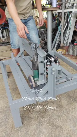 bàn cưa đa năng nghiêng 45°