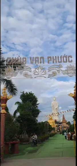 Chùa Vạn Phước . Bình Đại _ Bến Tre. #chùavanphươc  #bìnhđai  #Bếntre 