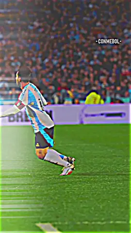 Messi dribin slow#somalitiktok #football #veralvideo #fpy #somalilandtiktok💚🤍❤ 