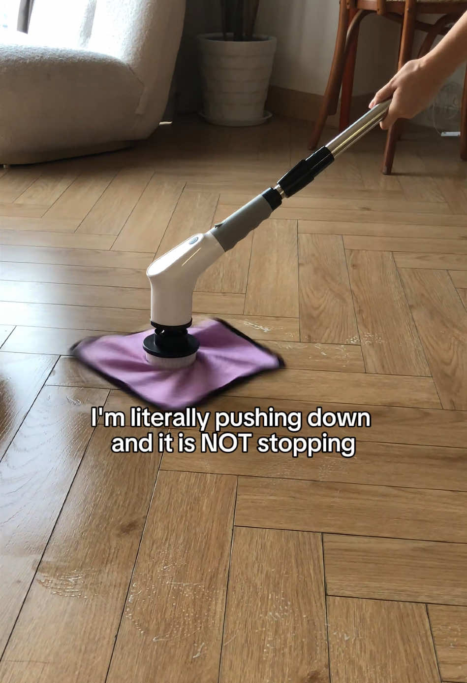 This not stop when I push hard on it! Get it for deep cleaning! #clean #cleaning #CleanTok #cleaningmotivation #cordless #cleaningbrush #cleanwithme #dovety @dovety 
