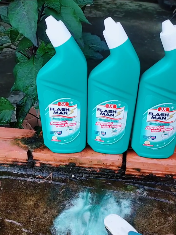 Mua 2 tặng 1 nha mấy chị tẩy sạch mùi dễ chịu không bị nồg hắc nhe #nuoctayboncau #nuoctayboncauflashman #xuhuongvideo #giadung #giadungtienich 