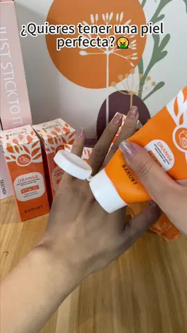 Masaje + gel = piel renovada 💖 Exfoliación fácil y divertida 🌟 #ExfoliaciónGel #GlowNatural #BeautyRoutine #TikTokSkincare #PielSuave