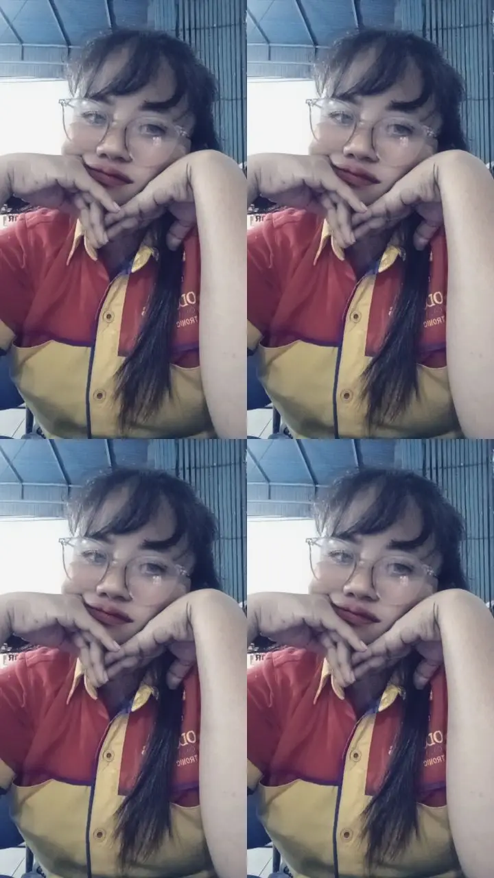 ? pura-pura galau tu asekkk😎🤗