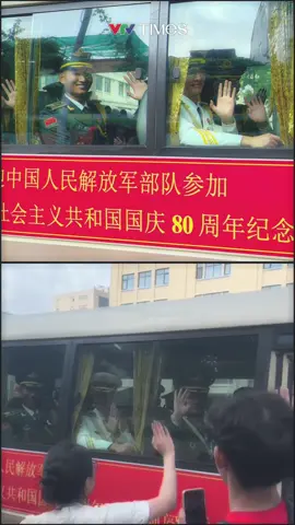 Lên tiếp Ngoan xinh iu số 3 nha. Dù t chưa nhìn được nhỏ này đi hàng mấy🫰 #vietnam #quandoitrungquoc #pla #a80 