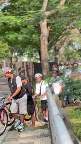 #fyp #4u #commuterbike #demam26 #cikarang JUDULE SEWATES KONCO TAPI  INI BUKAN SEKEDAR TEMAN MELAINKAN SAUDARA CUAKK!!