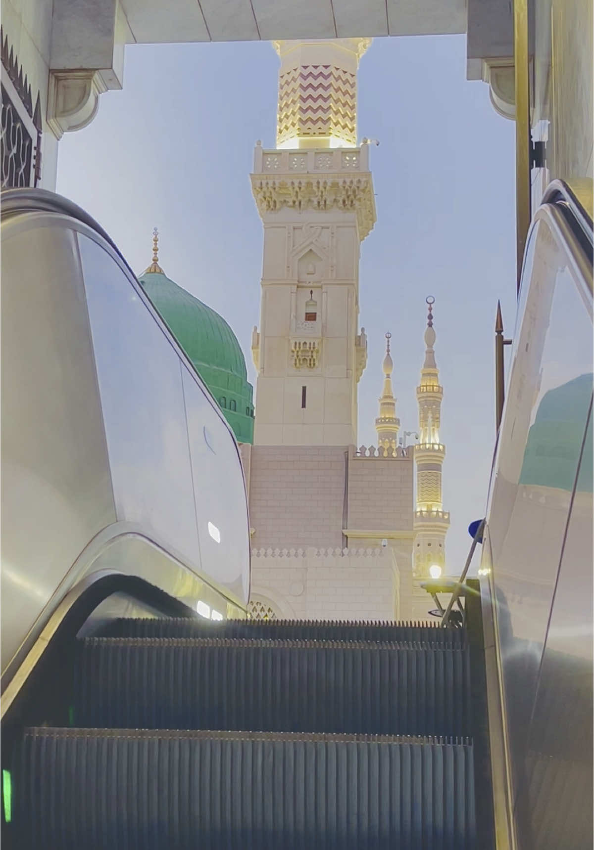 #viral #صلی_اللہ_علیه_وآله_وسلم #islamic_video #unfrezzmyaccount #trending #foryou #خادمين_الحرمين_الشريفين #rehanmadina01 #المدينة_المنوره @♥️ خادم مدینہ 