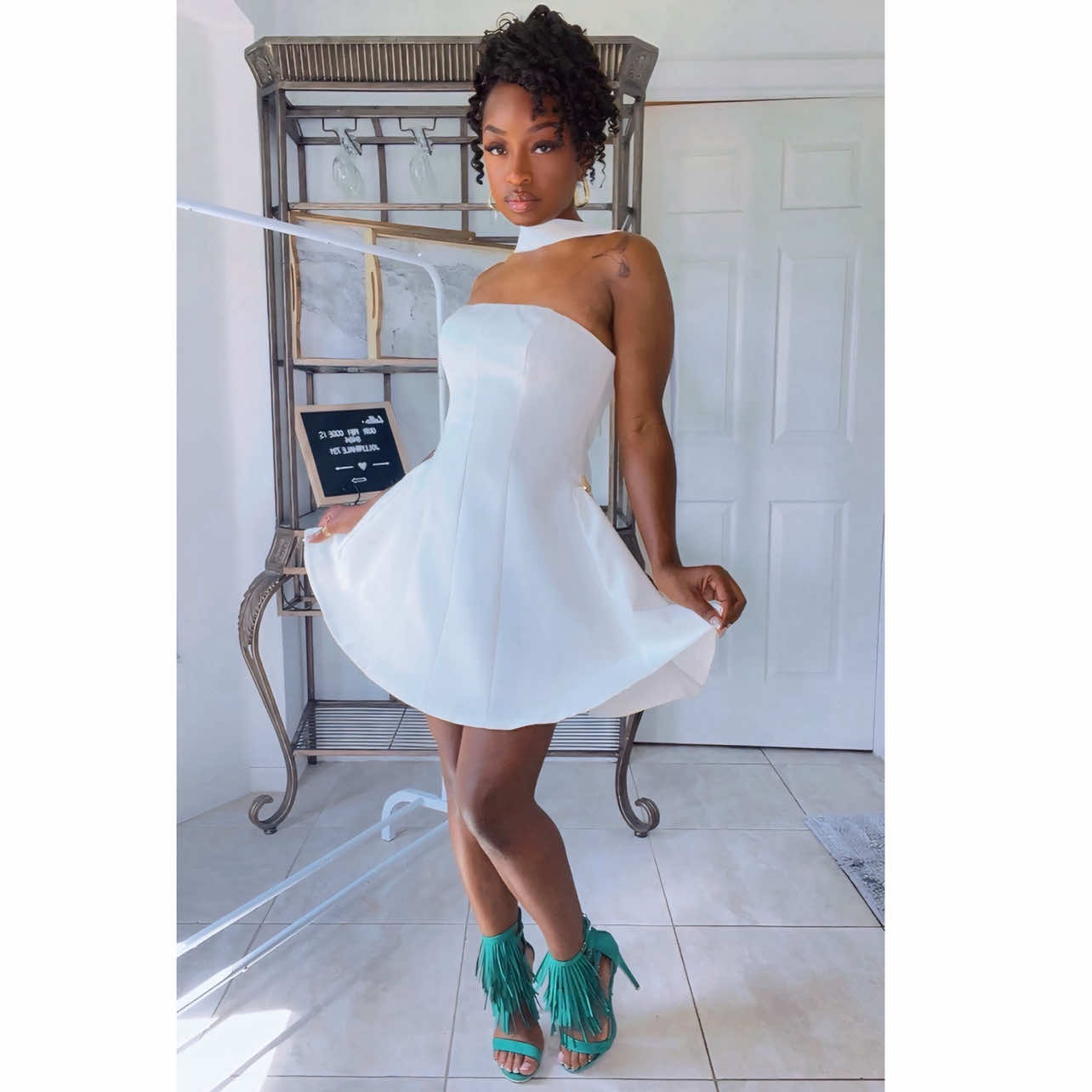 Day Partying in @Selfie Leslie💃🏾✨ Which dress should I wear?? 1st- Vida Bow Dress or 2nd- Annora Strapless Dress🌿 Shop & save with code: AHSEI15 #selfieleslie #dayparty 