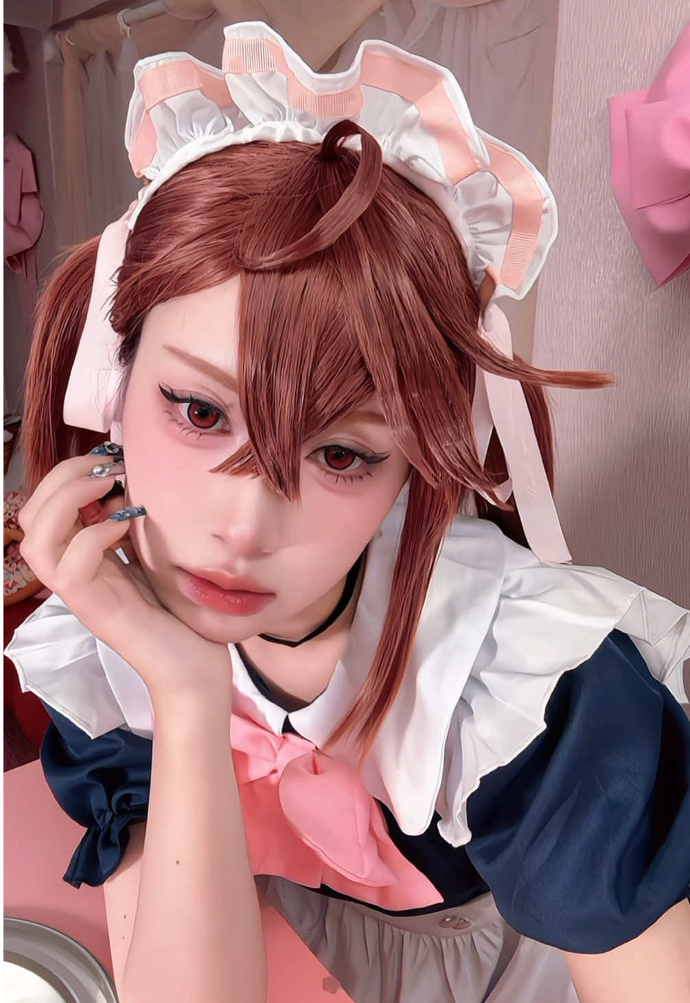 綾瀬モモ、メロ女すぎて好き⚠︎ネイル⚠︎ #コスプレ #cosplay #ダンダダンコスプレ #dandadancosplay #おすすめ 