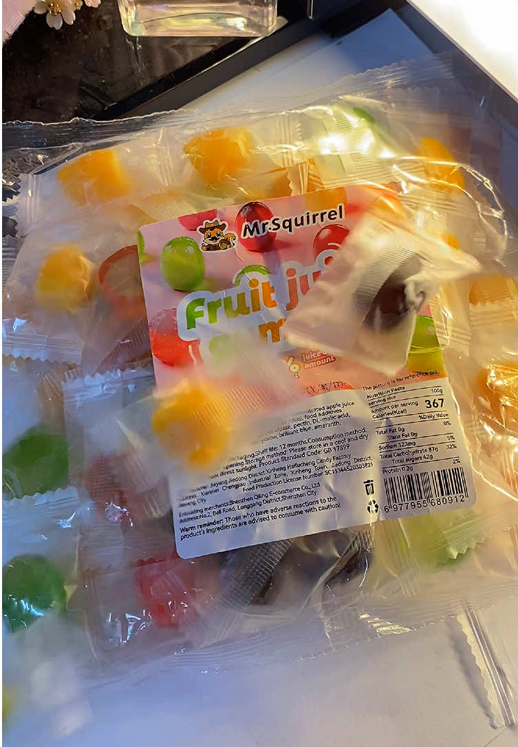 Siguradong patok na patok ito sa mga bata ang candy gummies😍 #candygummyviral #peelablegummy #gummie #mrsquirrel 