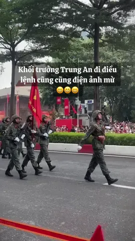 Thích ai thì thích nhưng vẫn phải thừa nhận một điều không phải bàn cãi nhiều đó là đồng chí Trung An đi khối trưởng bao đẹp ạ 👍 Fancam Tuyến 1-2/9-Kim Mã #A80 #tacchiendientu #xuhuong2025 #viraltiktok #nguyentrungan 