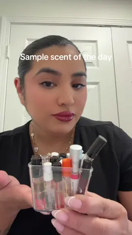 Gonna try and use up all these perfume samples. Today we’re using prada paradox virtual flower #perfume #perfumesamples #scentoftheday #sotd 