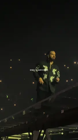 drake & pnd tour milan. 3 shows..  $ome $pecial $hows 4 u #milan #italy #drakeconcert 
