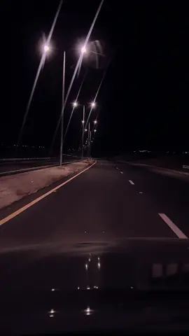 تهت وتاهت دنيتي مني 