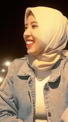 nona timur sa📍#ternate #malukuutaraternate #ternatevideo #nonamanis 