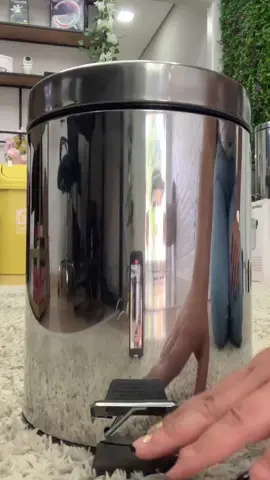Kit 2 Lixeira 3 Litros Inox com cesto lixo com pedal #compreaqui #tiktokshop #tabarato #lixeiras  #açoinox 
