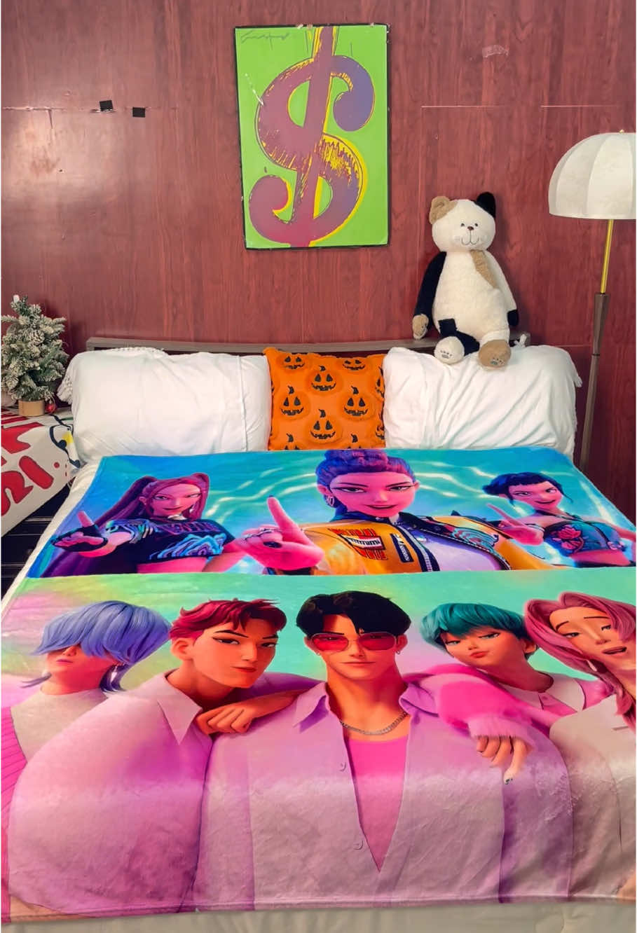 Calling all parents with kids obsessed with K-pop Devil Hunter!! This blanket is super soft and comfy#kpop #sajaboys #tiktokshop #kpopfyp#kpop #kpopdemonhunters #heavymetal #datenight #fyp#fyp #foryou #kpopdemonhunters #viral #jinu#kpop #kpopdemonhunters #fyp #fypシ #TikTokShopBacktoSchool #halloween #Halloween2025 #daysforyoudays #spotlightfinds #LoveMyHome #blanket#FYP #SoftBlanket #BedroomEssentials #CouchBlanket #travelblanket 