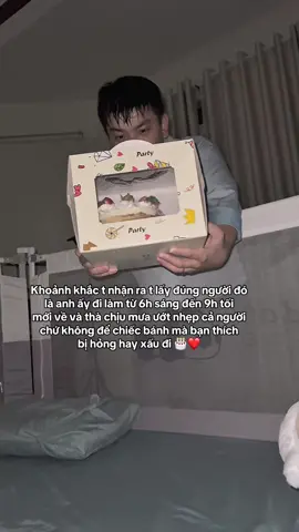 Cả ngày im ru tưởng đâu quên sinh nhật tui thế là tui tính giận, ai có dè cuối ngày bóc trúng sít rịt 😂 Chị em mình là cứ thế thui hẹ hẹ #embeKhoaisayhi #landaulamme #happybirthday 
