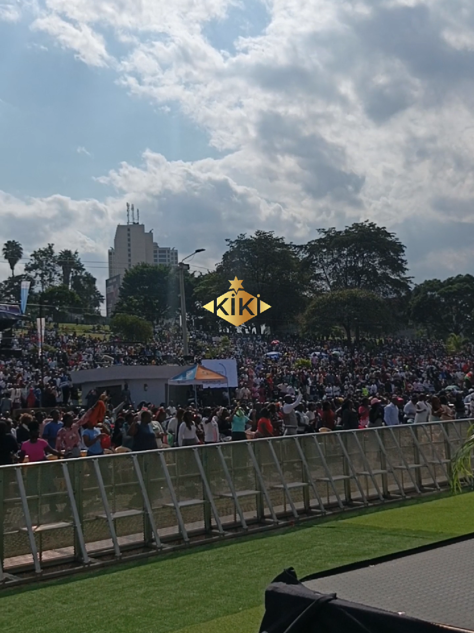 let's worship #rhemafeast2025  #praise  #praisethelord 
