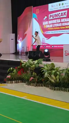 #aprinosoebekti  #ambonpride🏝🔥  #malukupride🏝🔥  #dancetabolabale  #ambontiktok @Aprino Soebekti Ganteng 