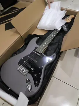 abu abu nyel🩶 #fyp #gitar #gitarlistrik 