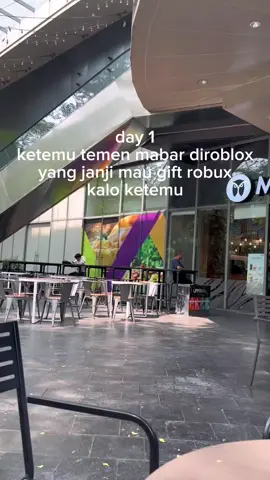 Day 1 ketemu temen mabar di roblox😅 gak nyangka setuwir ini njirr😭 #roblox #fyp #beranda #day1 #temanroblox 