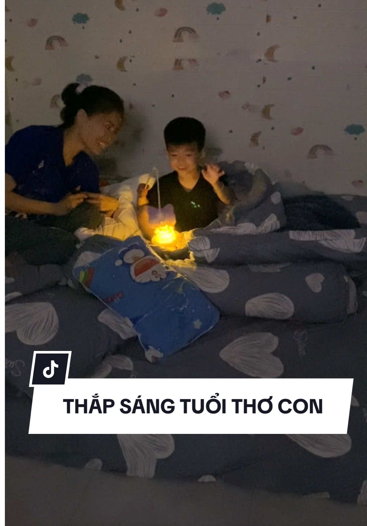 Một chiếc đèn lồng – thắp sáng cả tuổi thơ #coutphuong8 #trungthu #longdentrungthu #longden 