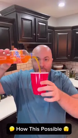 How This Possible Where Is Gone Juice 🤔😳👍 2/9/2025 #viral #trending #tricks #juice #vanish 