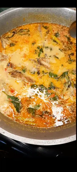 Mangut ikan Tongkol 🔥 #fyppppppppppppppppppppppp #resepsimple #masakanrumahan #lewatberanda #reseptiktok 