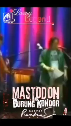 #puisi dari sang maestro almarhum RENDRA memang dibuat cukup lama & mungkin kaum gen z  saat ini nggak kenal siapa RENDRA.....  puisi puisi lahir dari hati serta kehidupan nyata di negeri tercinta ini