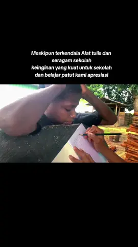 Kami bangga bisa mendidik mereka walaupun serba keterbatasan  #fypシ゚viral #sorotan #papua #fypage #trandingvideo 