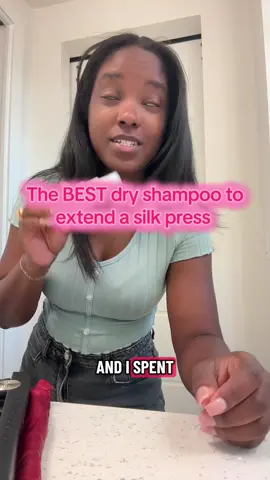 I’ve tried A TON of different dry shampoos because I mostly wear my hair blown out and silk pressed (for pretty much my whole life). If you can get your hands on some @Cazza do it ASAP ☺️ #silkpress #dryshampoo #fy 