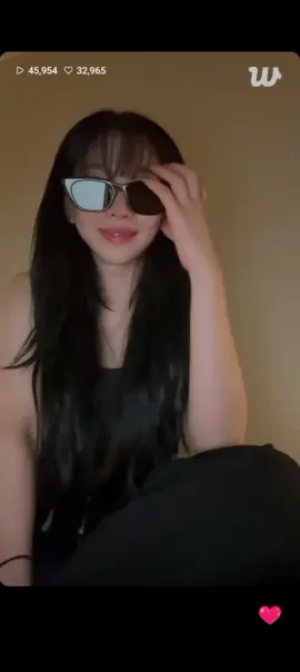 Karina is live on Weverse, guys😎 #karina #aespa #fyp 