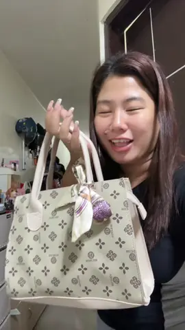mukang mamahalin te pero mumurahin lang tooo 😭😭