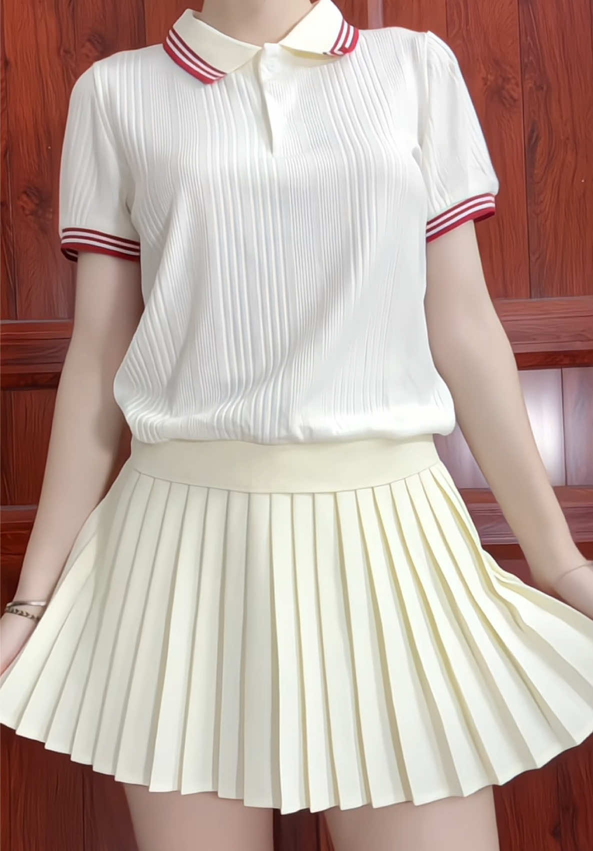 Set này quá trẻ trung#outfit #xuhuong #setxinh 
